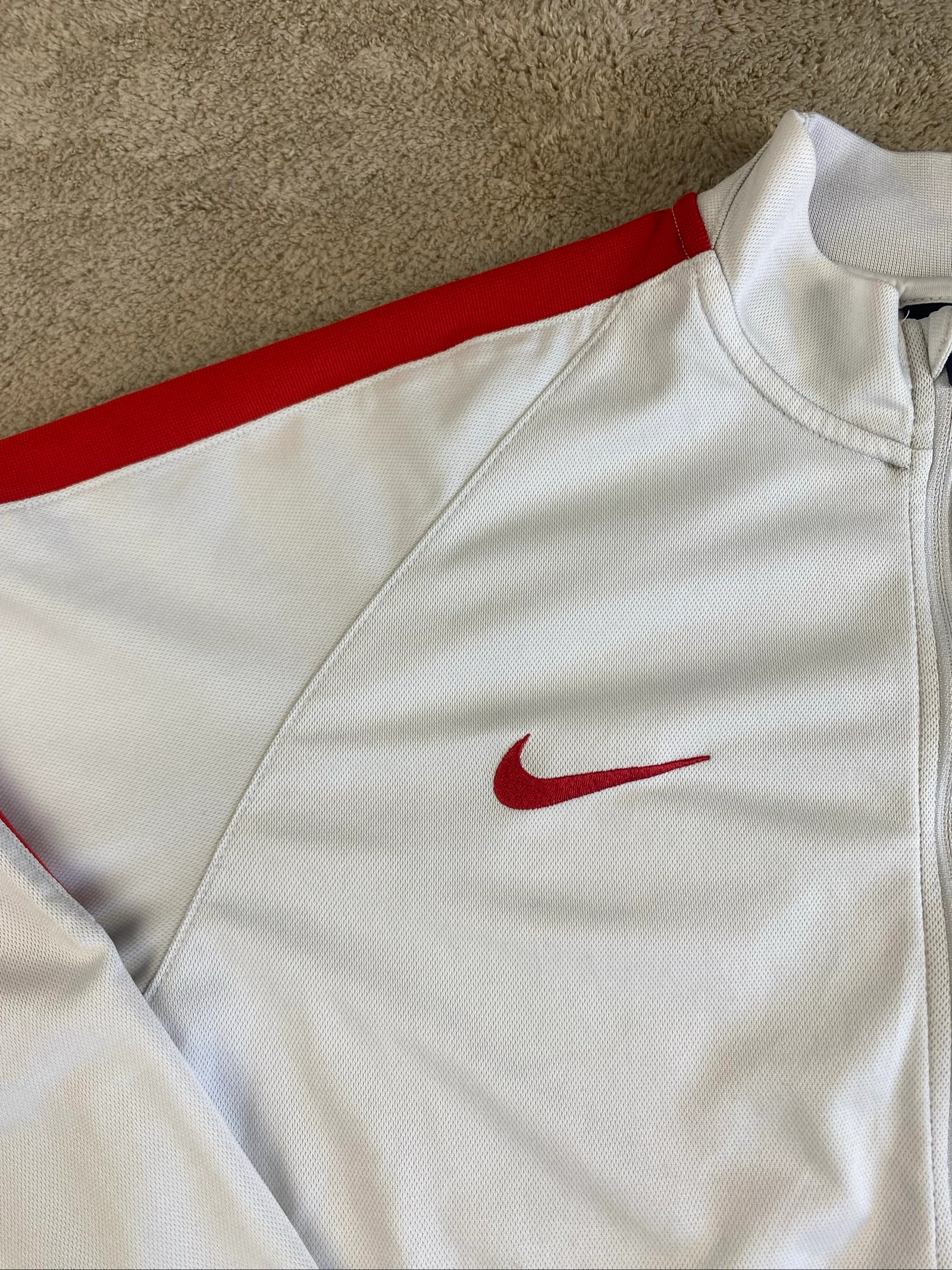 Nike PSG Jaqueta Esportiva Dri-FIT Branca Vermelha Tamanho XL Juvenil – photo 7